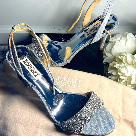 BADGLEY MISCHIA size 9.5 silver sandal. New!! Special occasion. - Picture 11 of 12